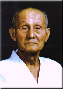 Otsuka Hironori mester, a Wado-Ryu megalapítója